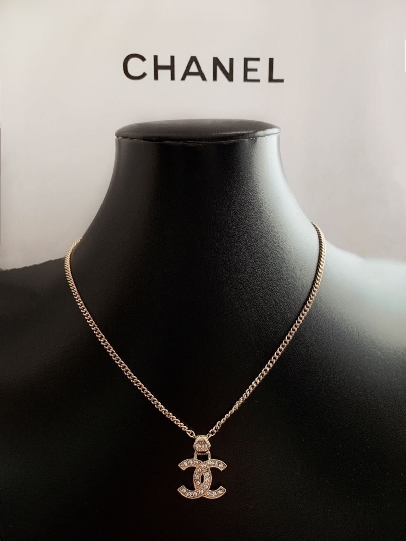 Chanel Necklaces